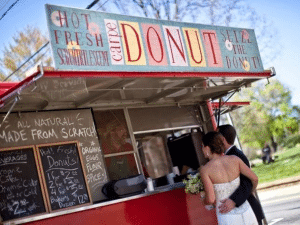 food-truck-wedding-reception-party-ideas