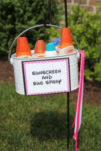 sunscreen-station-for-backyard-bbq-party