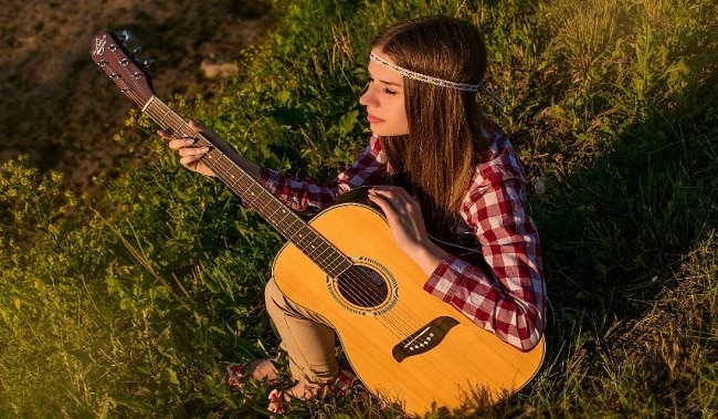 playing-music-outside